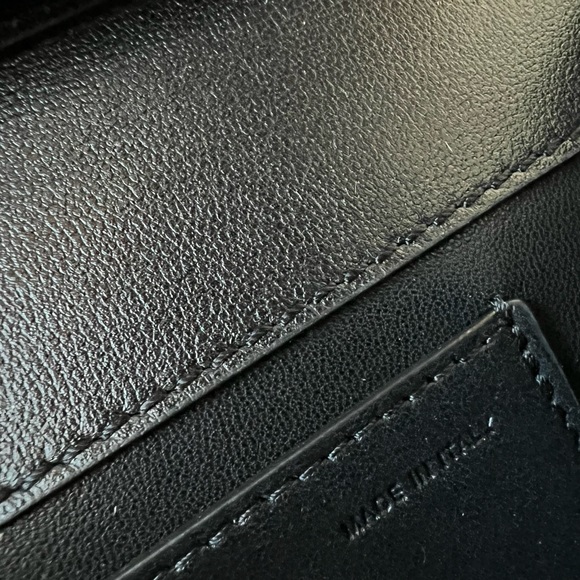 ❌❌SOLD! NWT Valentino Loco VLogo Long Black Leather Shoulder Bag - Picture 8 of 9